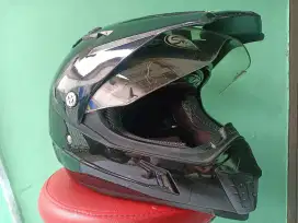 Helm Supermoto snail size M