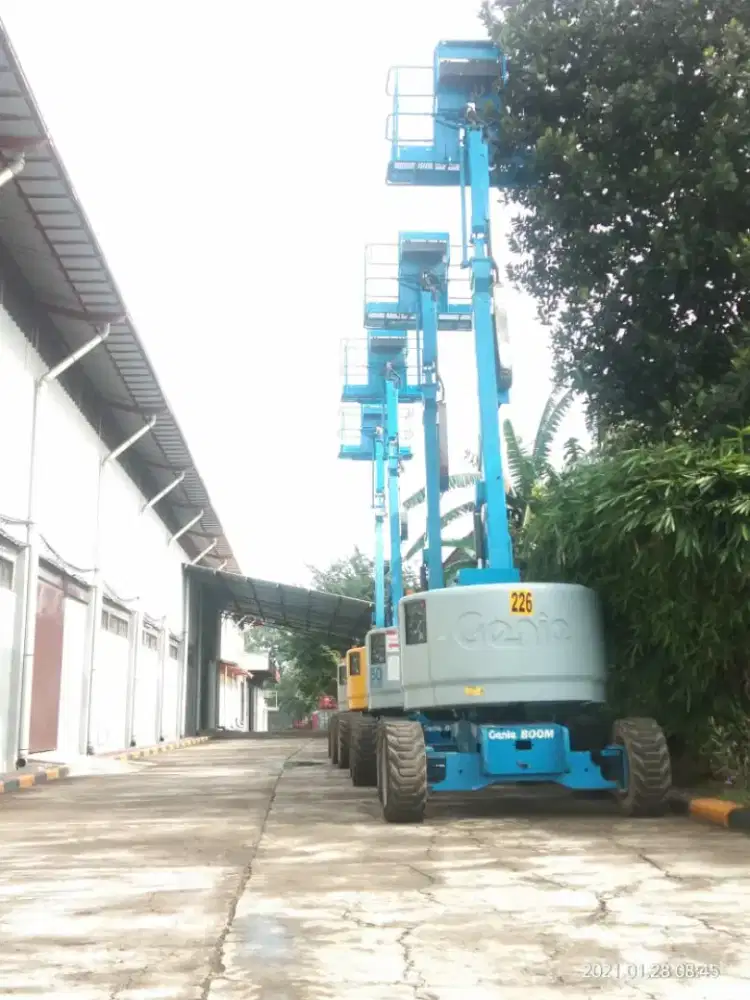 Sewa Boom Lift di Surabaya-Pasuruan-Malang-Mojokerto