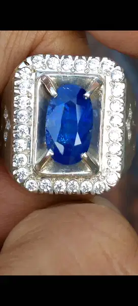 royal blue safir cating srilanka full kristal