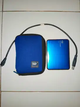 Hardisk External 2TB WD My Passport Ultra + Bonus Softcase