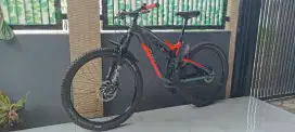 Sepeda Thrill ricochet 2.0 T140