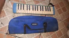 Se set alat music pianika utk ank2 bljr di sklh merk yamaha murah cpt