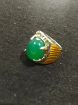 Cincin akik ijo lumut