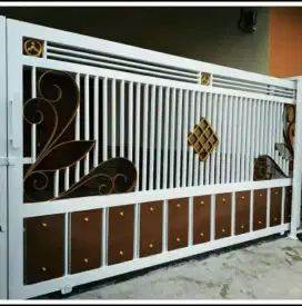 Pintu pagar motif bunga