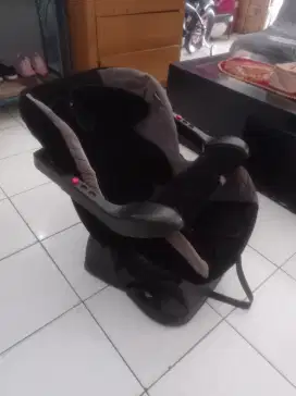 Car seat hitam kece