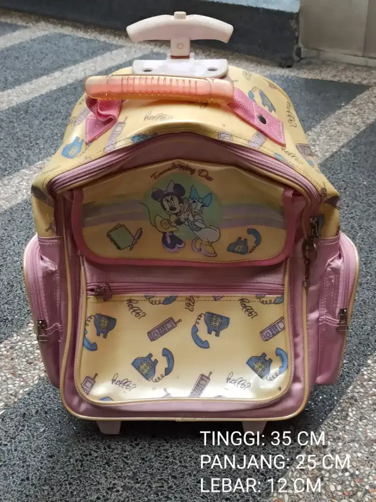 Tas dengan roda