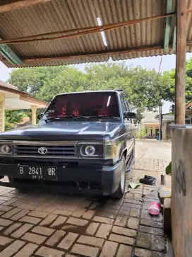 Toyota Kijang Rover Short 1992