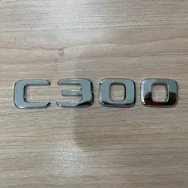 Emblem C300 Mercedes Benz / Emblem Tulisan C300 Mercy 100% Original