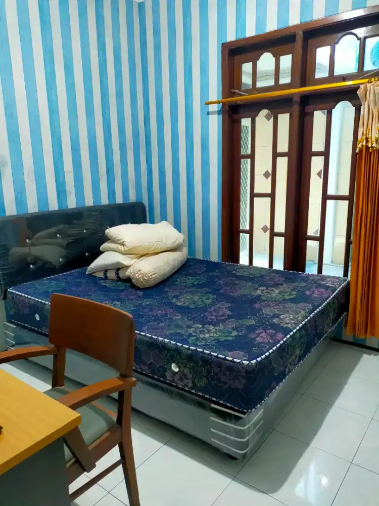 Kost khusus untuk pria TIDAK MEROKOK