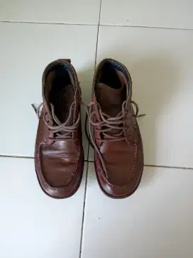 sepatu Caterpillar bekas 41