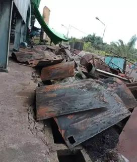 Cari besi tua scrap dan barang bekas