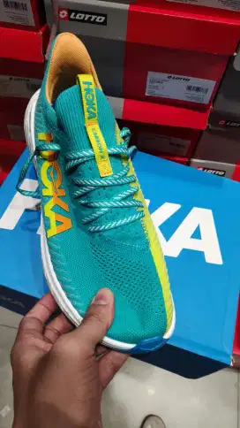 Hoka Carbon X 3