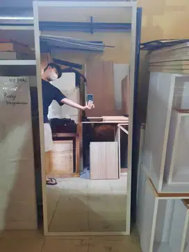 kaca cermin bingkai aluminium 150 x 60