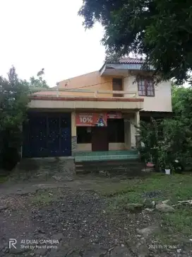 Rumah 2 lantai + tanah luas + 2 Balong ikan