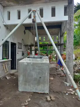 Tandon air beton cor tanam