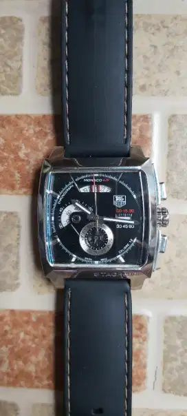 Jam tangan Tag Heuer NEGO