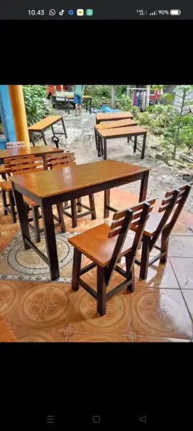 Meja kursi cafe murah