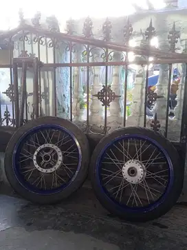 Velg cb150r old