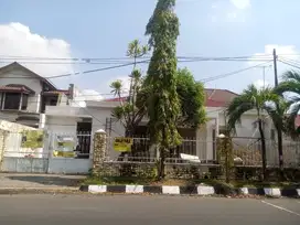 RUMAH JALAN GAYUNGSARI I, GAYUNGAN, SURABAYA