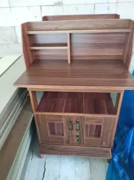Meja belajar anak