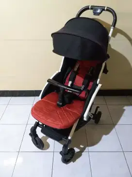 Dijual Cepat Stroller / Kereta Bayi COCOLATTE OTTO X, kondisi Istimewa