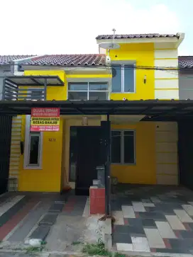 Rumah Cantik 2 Lantai MURAH di Bintara