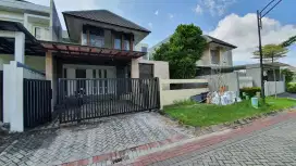 Dijual rumah Graha family XA pakuwon surabaya barat loop citraland