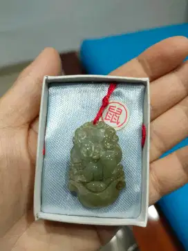 Liontin Tikus Kecil