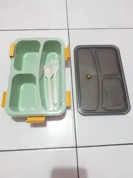 kotak makan 1 set